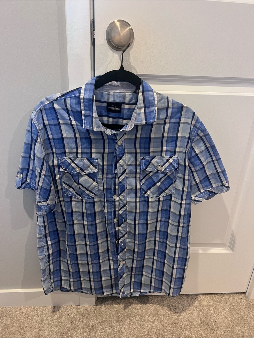 Men's Blue Plaid Short-Sleeve Shirt